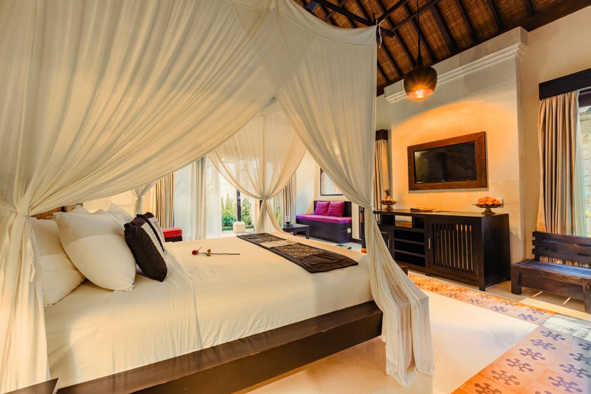 Barong By Puri Signatures Resort